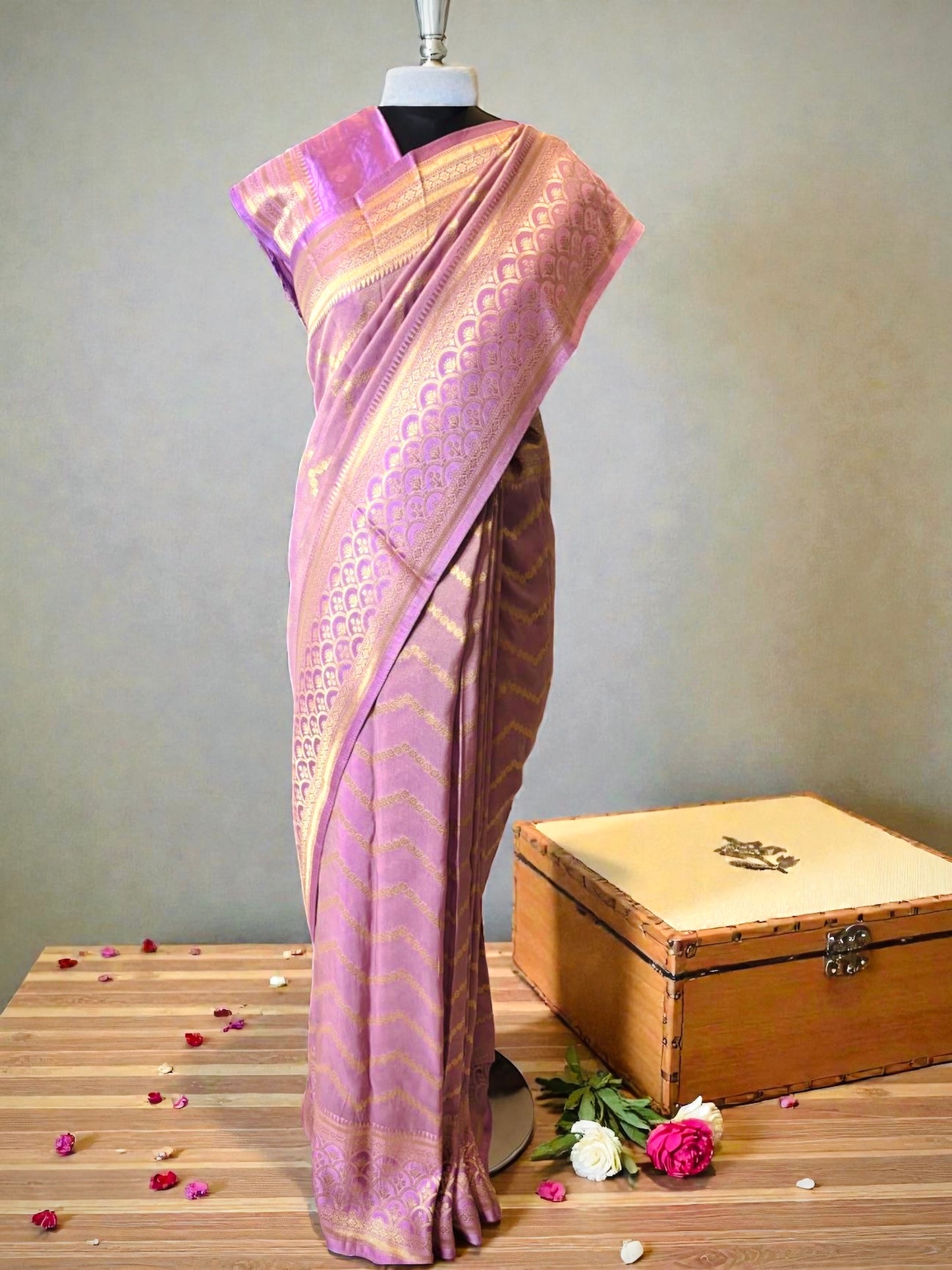 Lavender Pure Dola Silk Handloom Saree