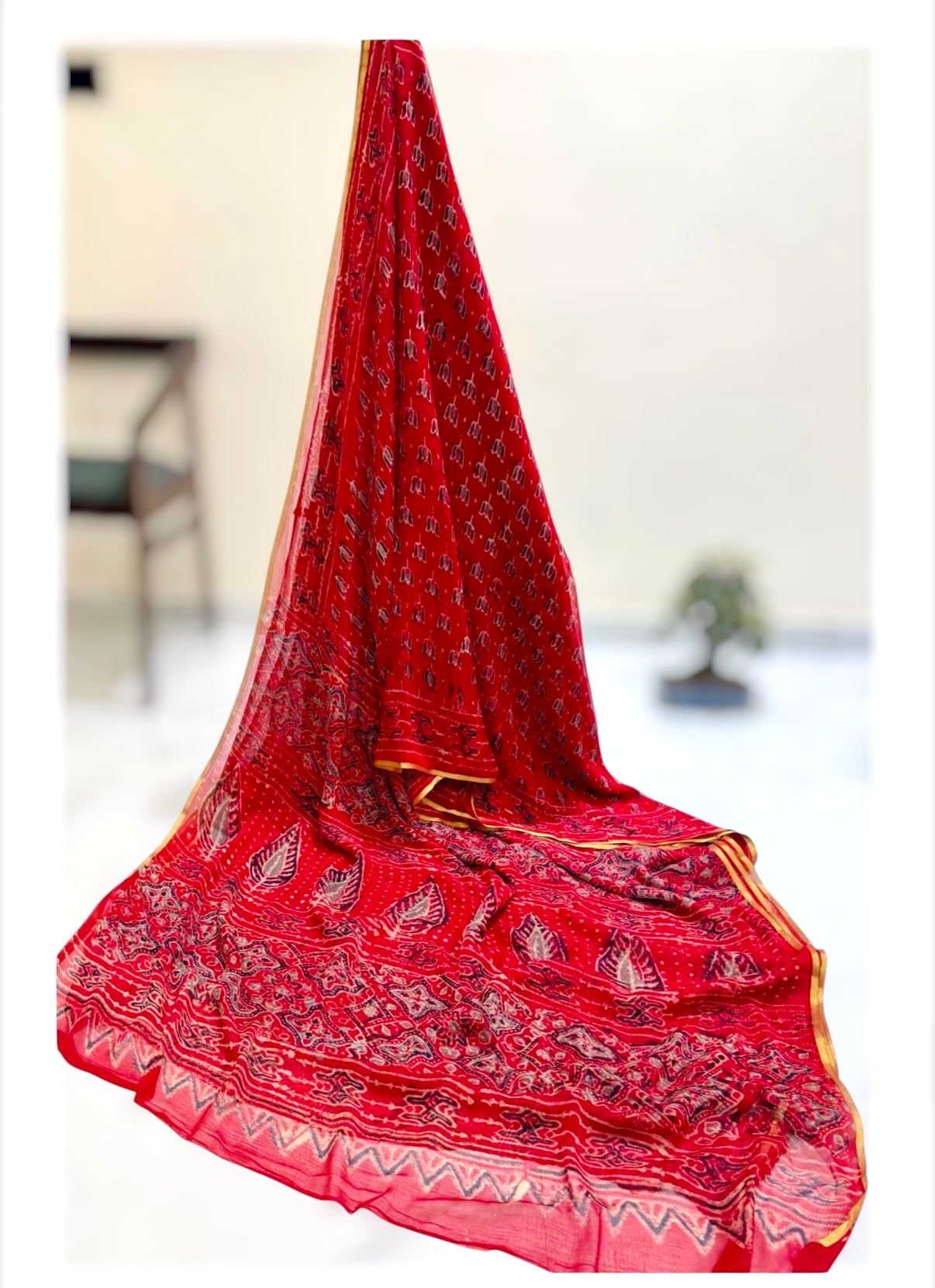 Pure Double Diamond Chiffon Handblock Print Saree- Red