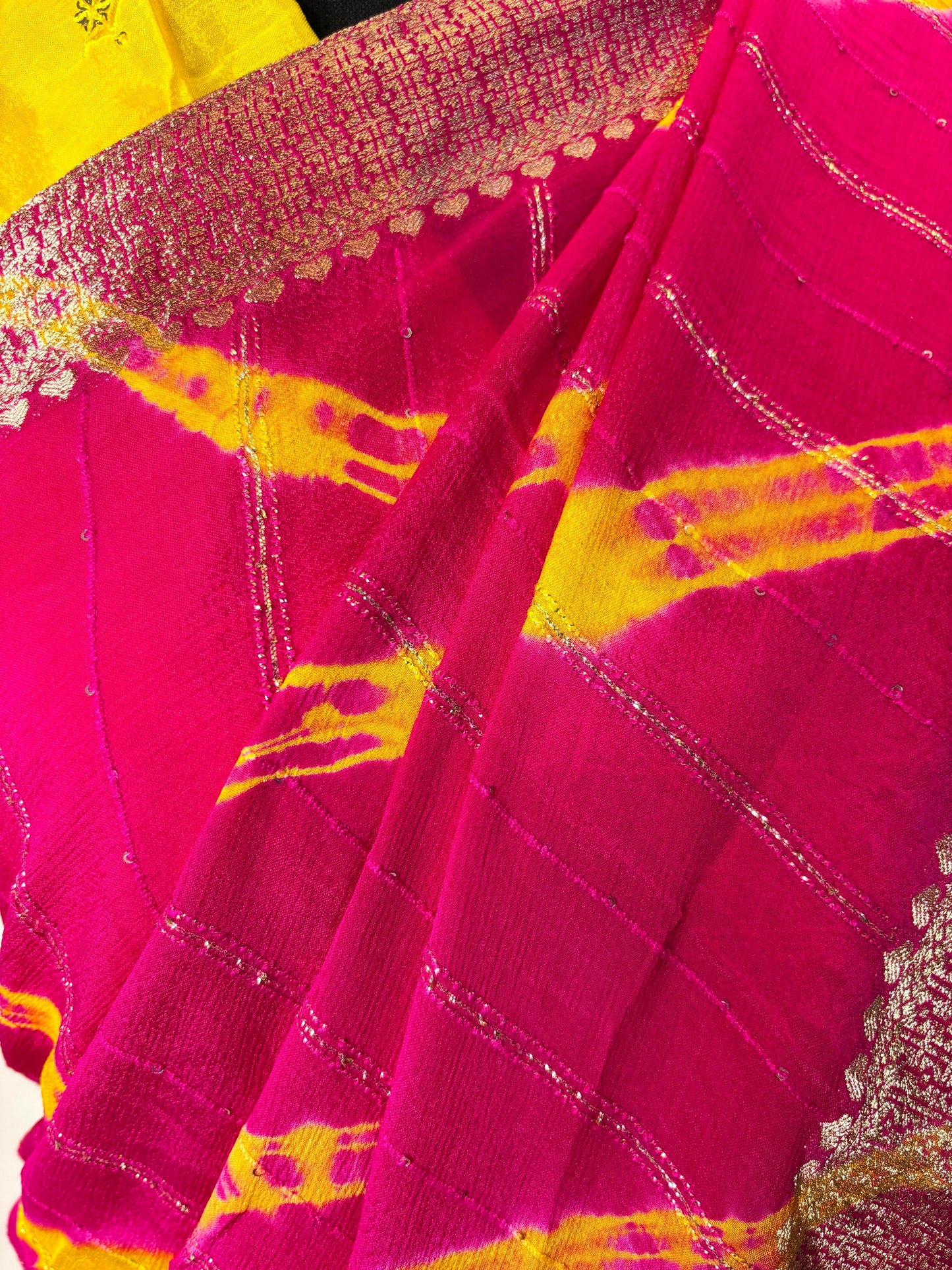 Rani Pink Pure Chiffon Lehariya Saree- Banarasi Boader