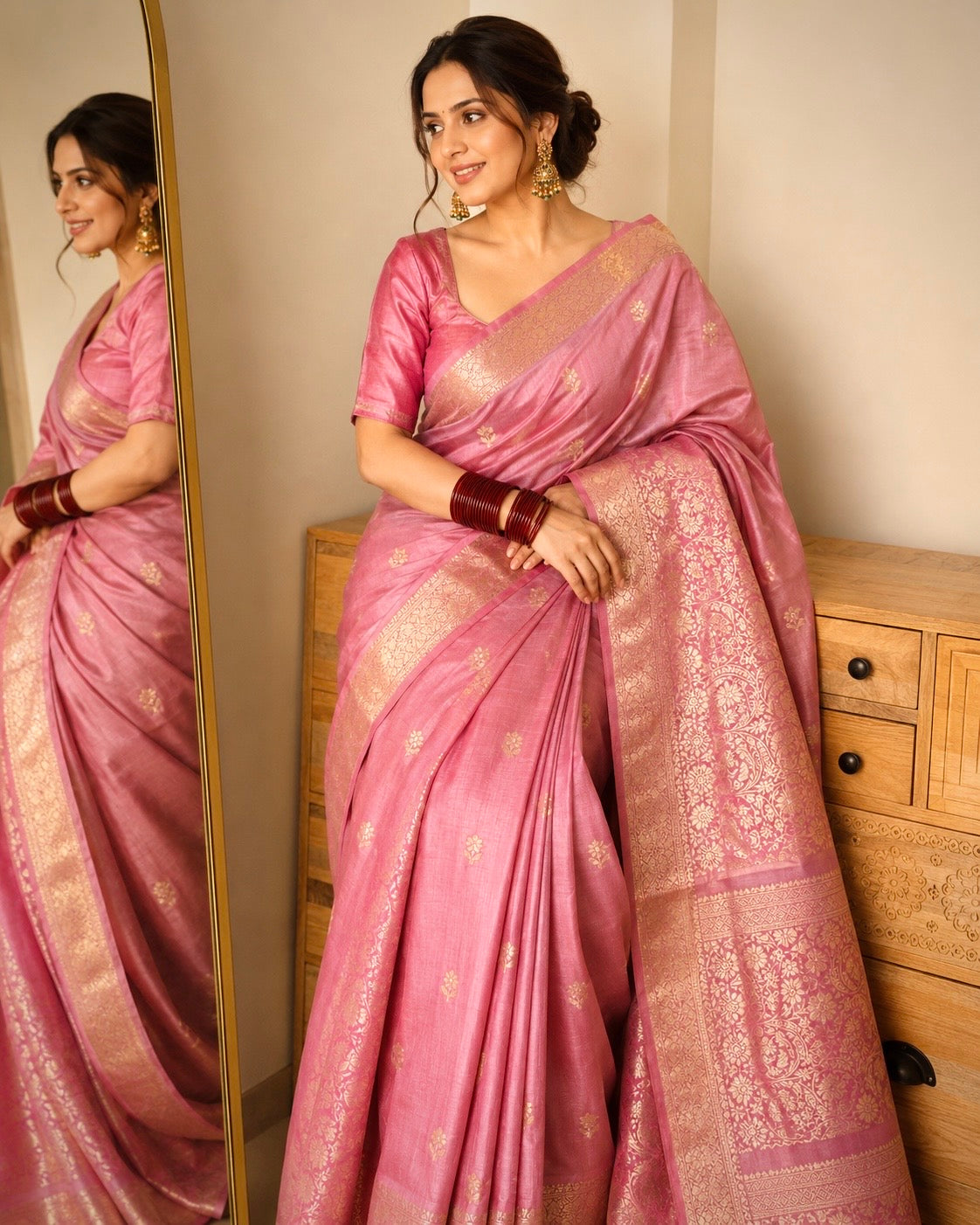 Peach Pink Pure Handloom Kadhwa Butta Mashru Katan Banarasi Saree- Silk Mark Certified