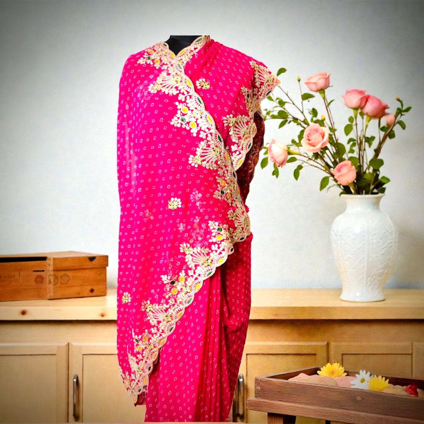 Georgette Bandhani Pittan Work Saree- Pink