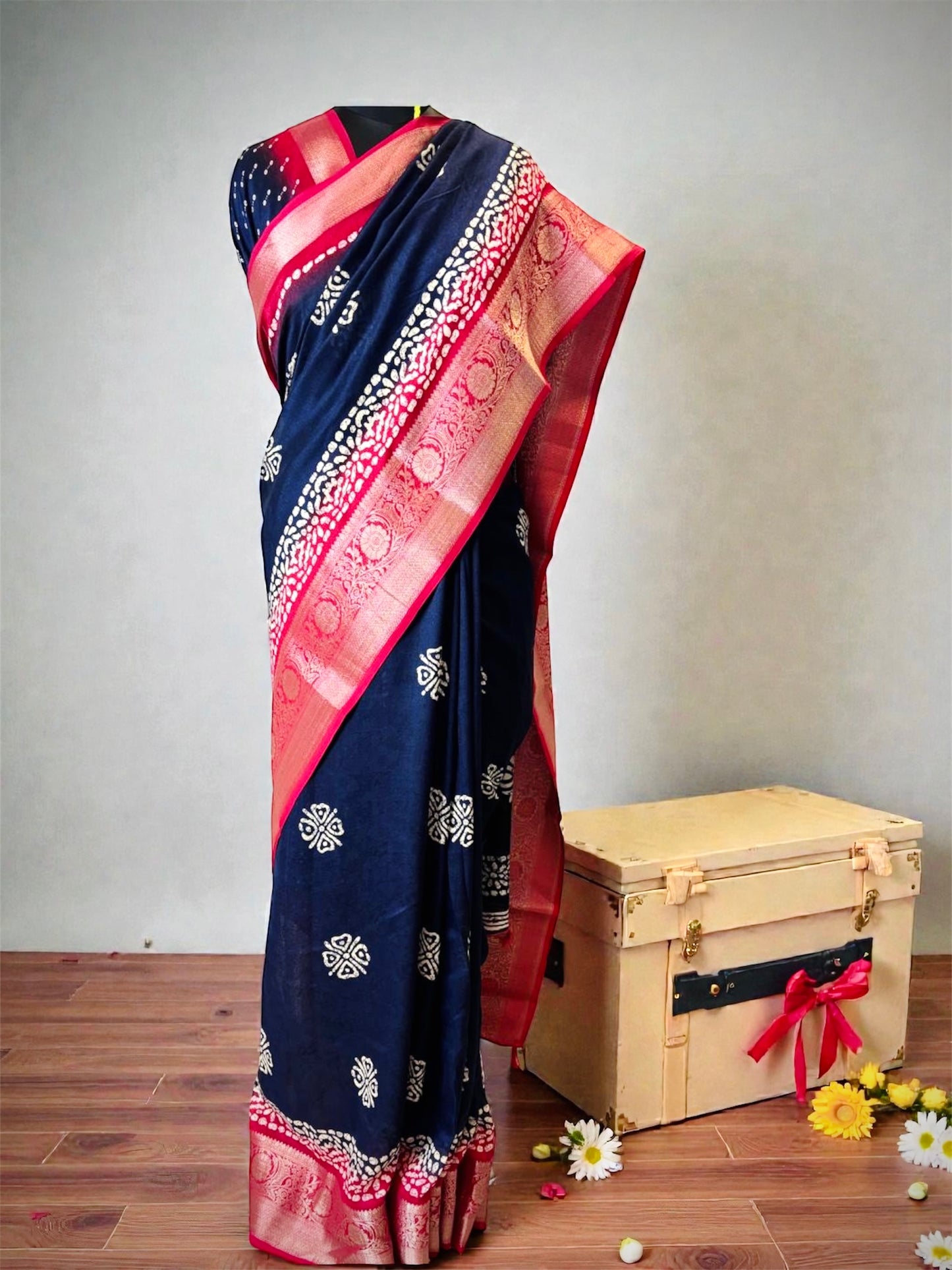 Casual wear Black Chiffon Saree with Banarasi boader