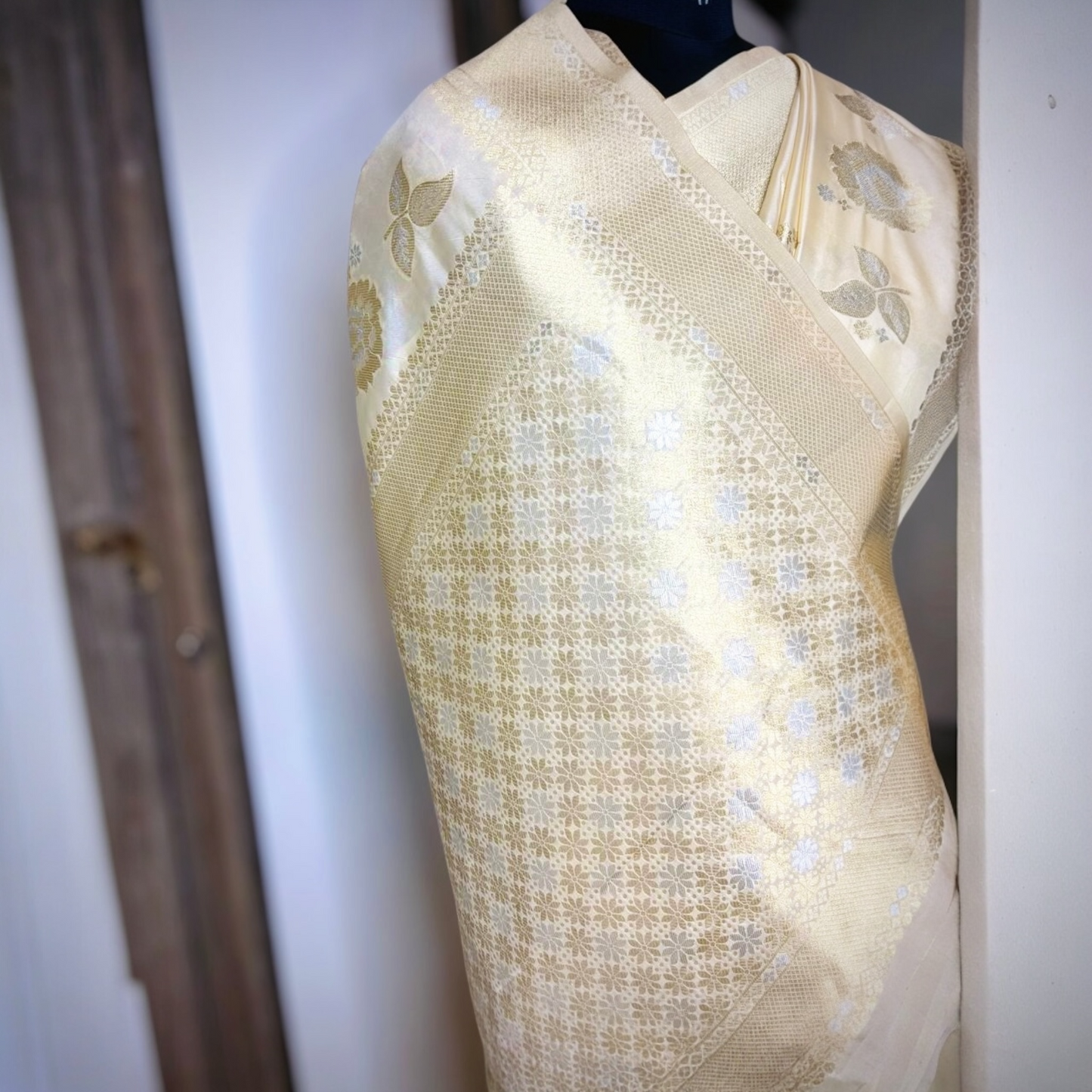 Designer Tissue Semi-Silk Banarasi Saree- Off White