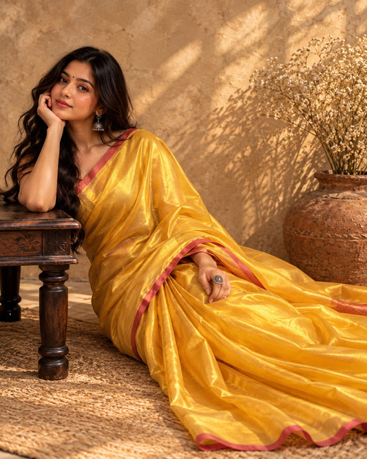 Regal Elegance Handloom Raga Tissue Cotton Saree- Golden
