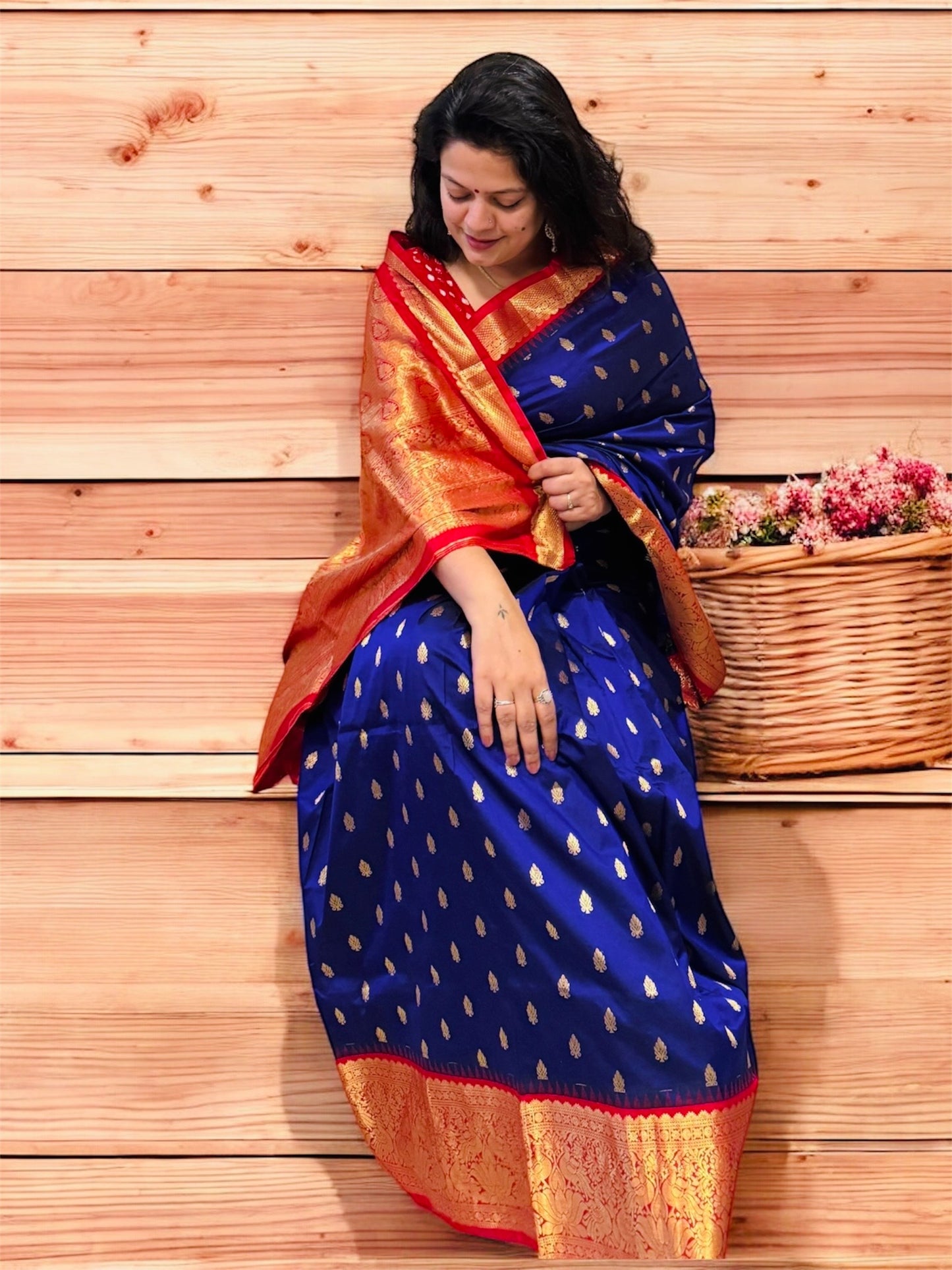 Pure Kanjivaram Silk Saree – Royal Blue Zari Woven