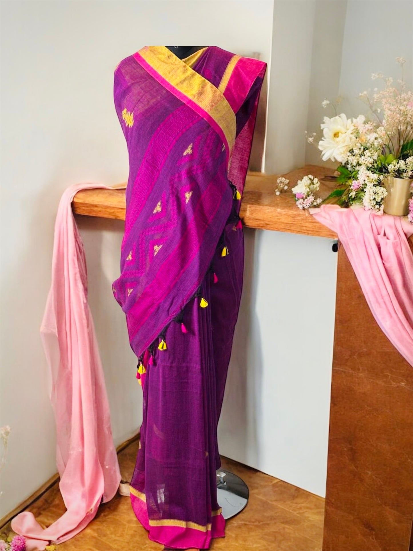 Handwoven Linen Cotton Saree